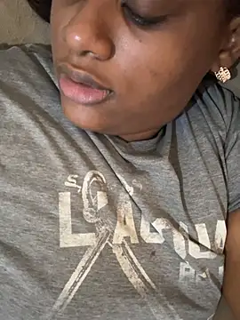 amorasecy online show from 13, 1, 2026