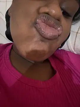 amorasecy online show from 29, 3, 2026