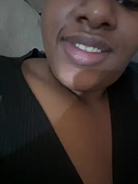 Snapshot of amorasecy chatting on 19, 4, 2026 amorasecy online show from 19, 4, 2026