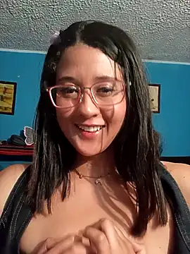 SweetDeya online show from 8, 5, 2026