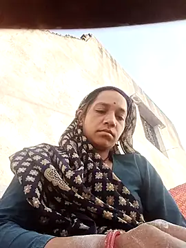 Karishma singh online show from 12, 4, 2026