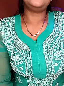 Snapshot of Deshi_bhabhi143 chatting on 17, 7, 2026 Deshi bhabhi143 online show from 17, 7, 2026