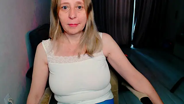 MiLenaMilf online show from 5, 6, 2026