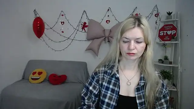 Snapshot of MelissaTyler chatting on 15, 2, 2026 MelissaTyler online show from 15, 2, 2026