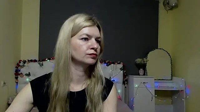 Snapshot of MelissaTyler chatting on 18, 2, 2026 MelissaTyler online show from 18, 2, 2026