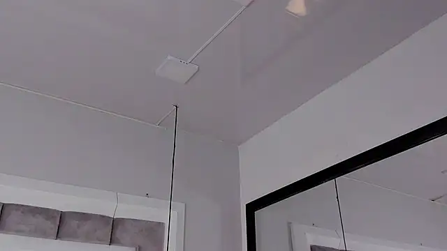 Snapshot of ElenaWatsonn chatting on 13, 1, 2026 ElenaWatsonn online show from 13, 1, 2026