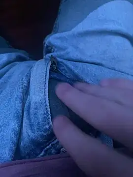 LittleGuy 2007 online show from 22, 4, 2026