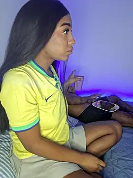  keylafisher  online show from 13, 1, 2026