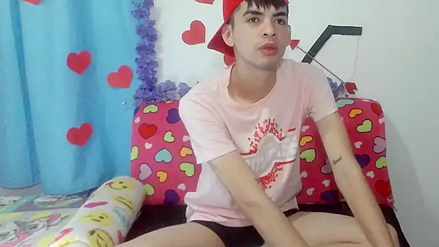 nico22love online show from 16, 2, 2026