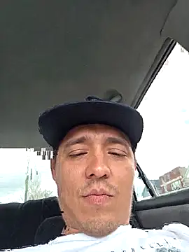 HoofedCylinder online show from 16, 4, 2026