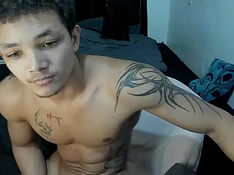 Dres4U online show from 10, 2, 2026