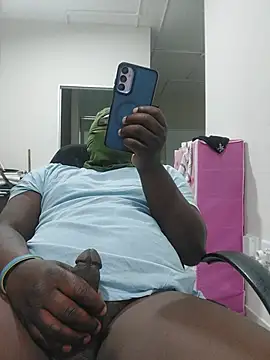 Snapshot of Bra-G chatting on 14, 7, 2026 Bra-G online show from 14, 7, 2026