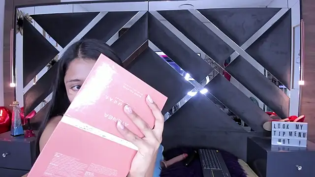 melody  sweet  online show from 5, 2, 2026