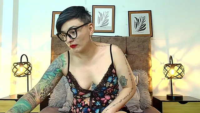 kat paradise online show from 6, 7, 2026