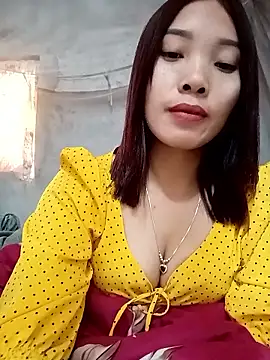 Snapshot of yeutinh00 chatting on 9, 1, 2026 yeutinh00 online show from 9, 1, 2026