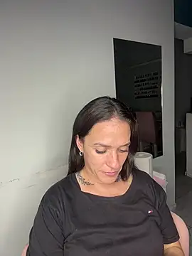 donatella07 online show from 19, 4, 2026