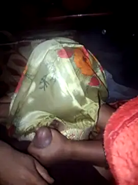 Couples9090 online show from 19, 2, 2026