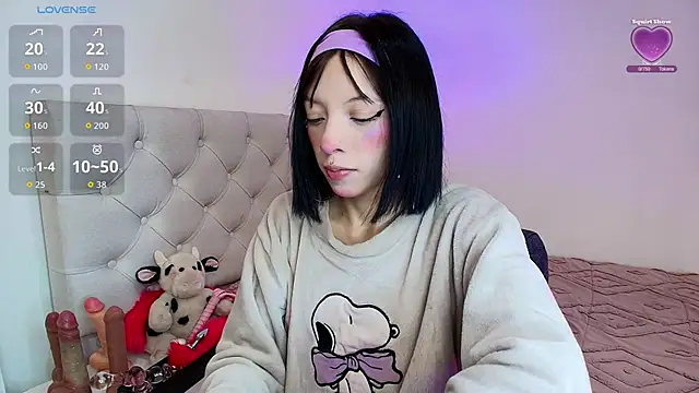 Snapshot of Diamond__cherry69 chatting on 16, 6, 2026 Diamond cherry69 online show from 16, 6, 2026