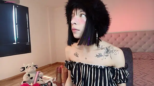 Snapshot of Diamond__cherry69 chatting on 17, 6, 2026 Diamond cherry69 online show from 17, 6, 2026