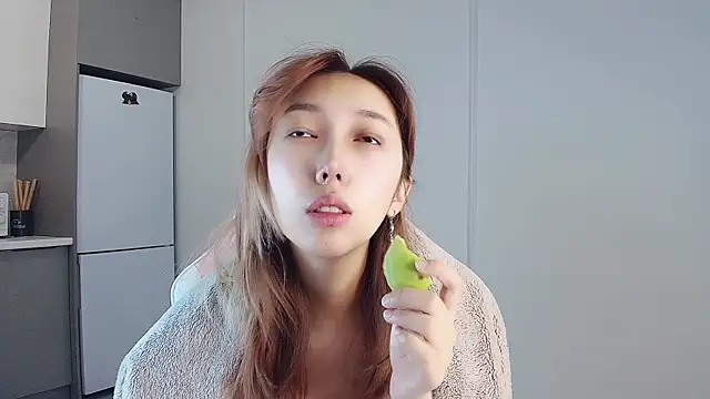 jasmilee online show from 15, 7, 2026
