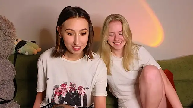 Mimipaws online show from 5, 1, 2026