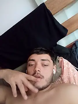 Snapshot of Juninho18c chatting on 16, 4, 2026 Juninho18c online show from 16, 4, 2026