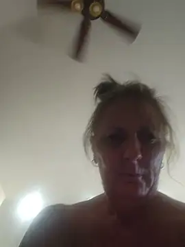 HotAzMilf online show from 12, 5, 2026