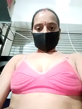 Snapshot of Madhuri_Love143 chatting on 5, 2, 2026 Madhuri Love143 online show from 5, 2, 2026