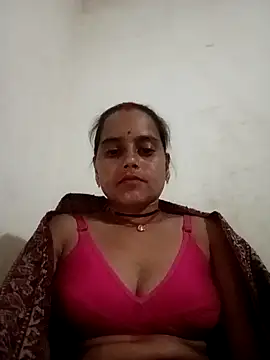 Snapshot of Madhuri_Love143 chatting on 8, 2, 2026 Madhuri Love143 online show from 8, 2, 2026