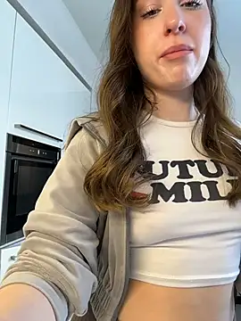 Snapshot of cuteeyesbaby chatting on 3, 2, 2026 cuteeyesbaby online show from 3, 2, 2026