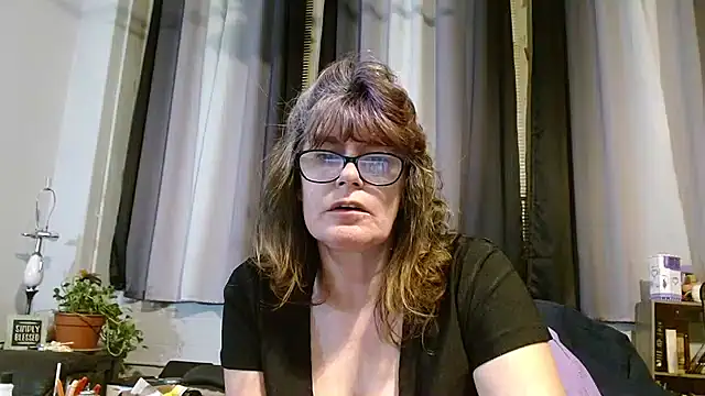 Snapshot of ladylavende3 chatting on 22, 2, 2025 ladylavende3 online show from 22, 2, 2025