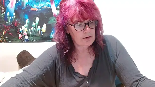 Snapshot of ladylavende3 chatting on 19, 10, 2025 ladylavende3 online show from 19, 10, 2025