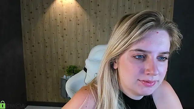 SoftLana online show from 9, 2, 2026