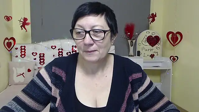 EmilyL0ve online show from 1, 2, 2026