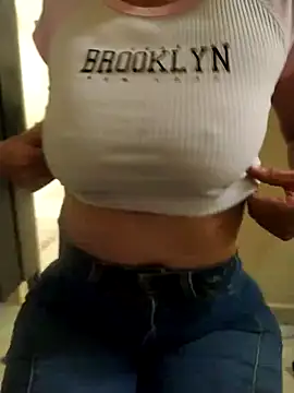 veronik111 online show from 9, 4, 2026