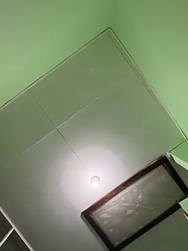 creampie2u online show from 27, 3, 2026