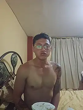 Xavlex0803 online show from 13, 4, 2026