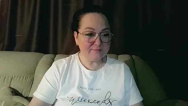 infinity loveliness online show from 22, 4, 2026