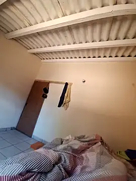 YourGirl Peach online show from 18, 1, 2026