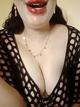Snapshot of charmoutak_nada chatting on 30, 5, 2026 charmoutak nada online show from 30, 5, 2026