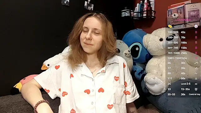 TiaraHenegan online show from 7, 2, 2026