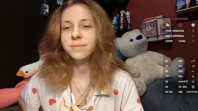 TiaraHenegan online show from 11, 2, 2026