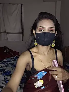 Snapshot of rani_coupleee chatting on 24, 5, 2026 rani coupleee online show from 24, 5, 2026