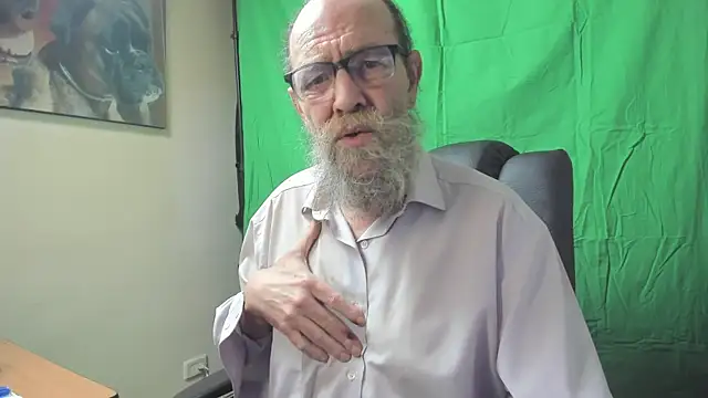 Snapshot of Uncle_Hottie chatting on 23, 2, 2026 Uncle Hottie online show from 23, 2, 2026