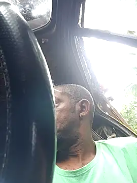 Negaomalinha1 online show from 9, 2, 2026