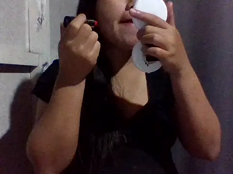 sweetprinces08 online show from 15, 4, 2026