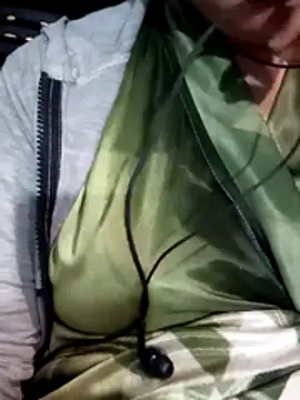 Snapshot of sumaiaa629 chatting on 8, 1, 2026 sumaiaa629 online show from 8, 1, 2026