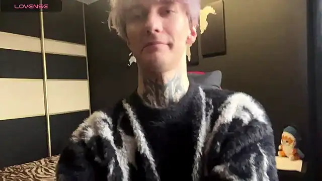 Snapshot of Mastur_Bister chatting on 6, 1, 2026 Mastur Bister online show from 6, 1, 2026