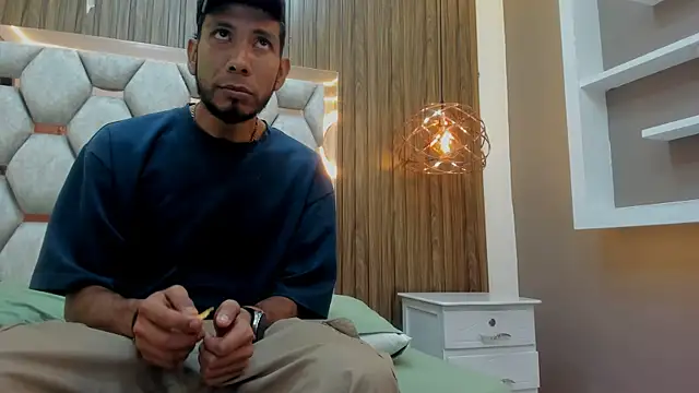 Snapshot of james__walsh chatting on 22, 2, 2026 james walsh online show from 22, 2, 2026