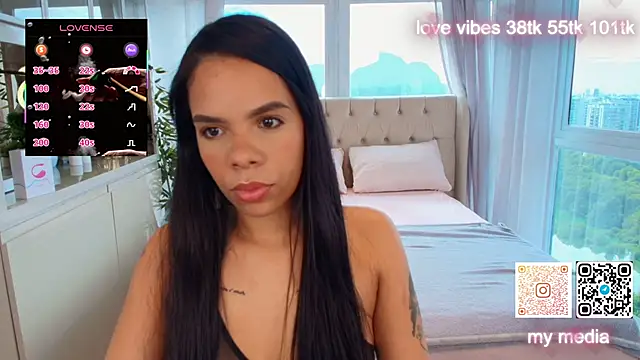 Bruna Ferrazz online show from 6, 3, 2026